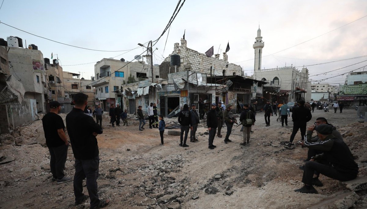 Diecisiete palestinos muren en nuevos bombardeos de Israel contra la ...