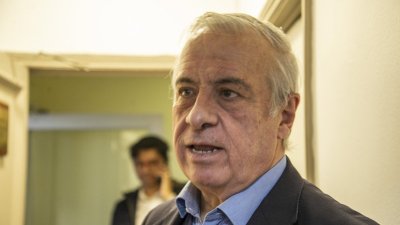 Mañalich cuestionó falta de liderazgos en la centroderecha y afirmó que ve “muy solitaria” a Matthei