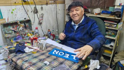 Patrimonio vivo del Barrio Franklin: El inmortal arte a mano alzada de Zenén Vargas