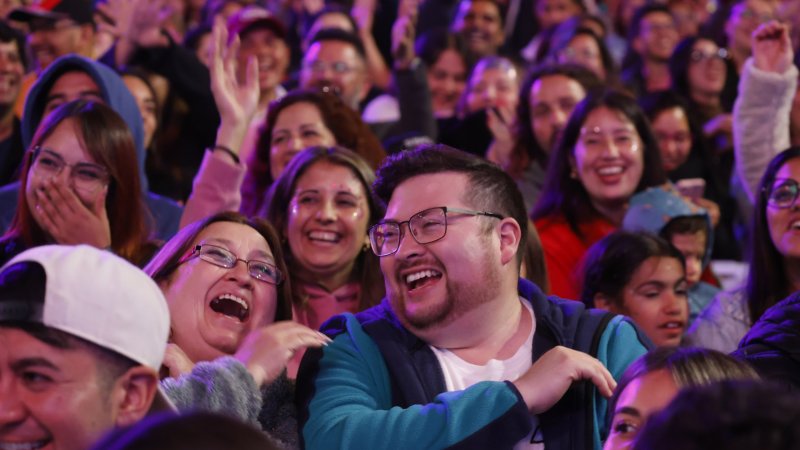 Estudio revela que Chile está entre los 5 países con más sentido del humor