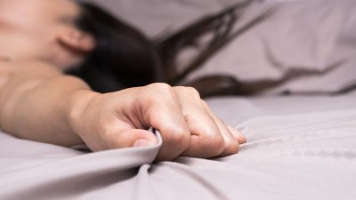 El poder del placer: Los beneficios físicos y psicológicos del orgasmo femenino