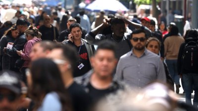 Cada vez más hombres sin hijos optan por la vasectomía: Una nueva mirada sobre la natalidad y la paternidad