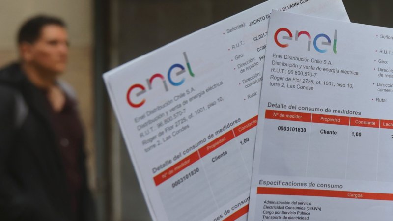 “Cambio metodológico”: Ministro de Energía explicó baja preliminar en tarifas eléctricas