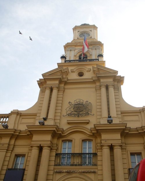 Torre Benjamín Vicuña Mackenna: La historia del reloj que marcó la historia de Santiago