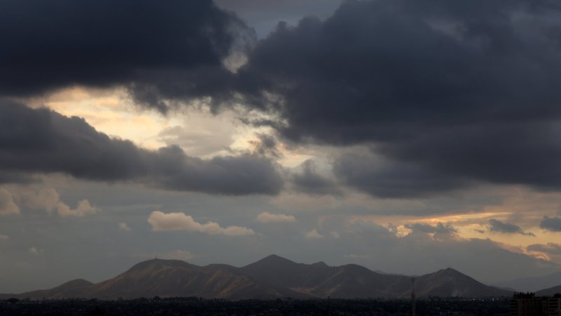 En la zona centro sur del país: Tormentas eléctricas y lluvias persistirían el fin de semana