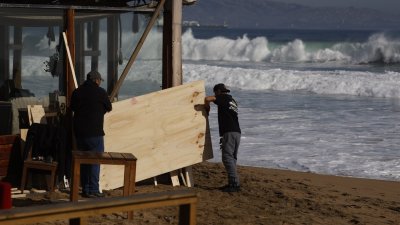 Cámara aprueba proyecto que permite a juzgados de policía local a reabrir accesos a las playas de mar, ríos y lagos cuando estén bloqueados