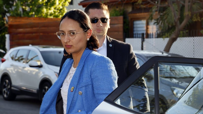 “Ofrecieron 100 millones de por mi cabeza”: Alcaldesa de Lo Espejo denuncia amenaza de muerte de bandas narcos