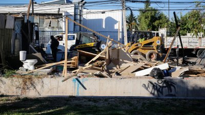 Vodanovic por desalojo en toma Santa Marta: "Se busca recuperar espacios con responsabilidad y sentido humano"