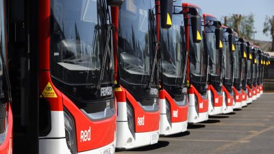 Red Movilidad supera los 4.000 buses eléctricos en Santiago y flota cero emisiones llega al 62%
