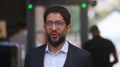 Ministro del Trabajo insiste a la oposición que apruebe la sala cuna universal