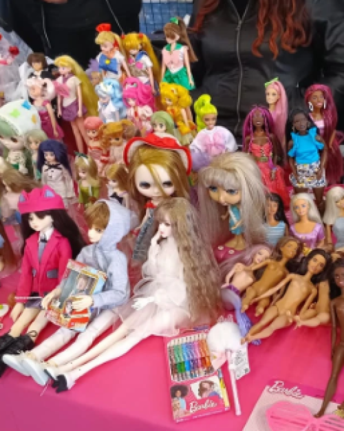 MuñecaManía: Nostalgia, cultura pop y coleccionismo se toman el Persa Víctor Manuel