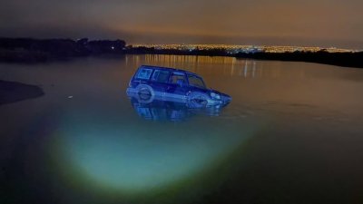 ¡Indignante! Conductora hundió su auto en humedal Río Elqui y luego intentó venderlo por redes sociales