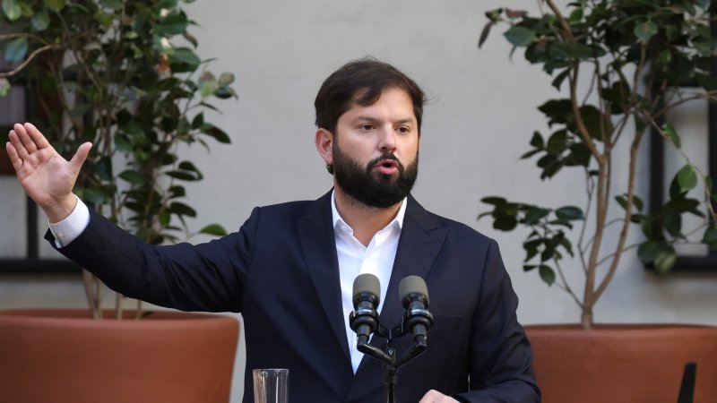 “Asesinos y criminales”: Boric arremete contra gobierno israelí por video donde soldados disparan y dejan morir a niño palestino