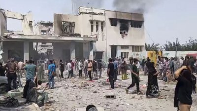 Advierten posible crimen de guerra: ONU exige una investigación del ataque a la escuela en Irán que mató a 180 personas