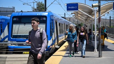 Delegado presidencial de Valparaíso le pone freno a proyecto del tren Santiago-Valparaíso: "No le veo futuro"