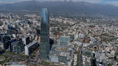 La inversión subió 8,9%: PIB de Chile crece más de lo esperado en 2025 y alcanza el 2,5%