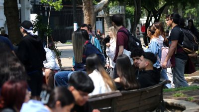 Deudores del CAE: Estudio revela que mora golpea con más fuerza a comunas vulnerables