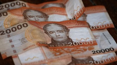 Dolor al bolsillo: La UF romperá umbral histórico de $40 mil impulsada por variación inflacionaria