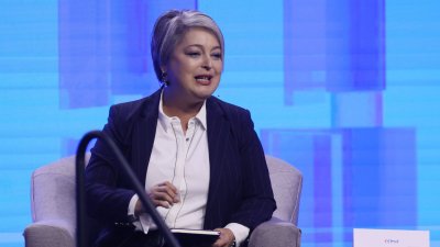 Jeannette Jara y primer mes de gobierno de Kast: "Me ha sorprendido el nivel de fanatismo ideológico"