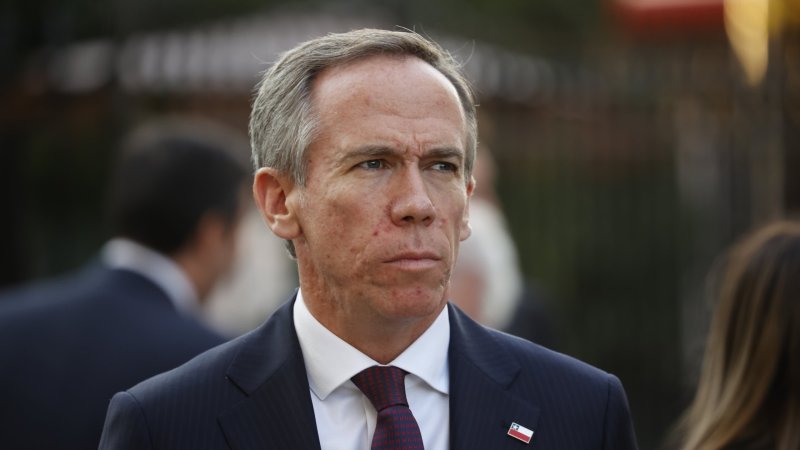 Chile Vamos y Republicanos respaldaron unánimemente el proyecto de reconstrucción del Gobierno