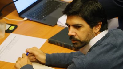 Fiscalía pide prisión preventiva para Joaquín Lavín León