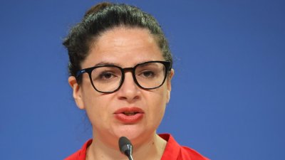 “Perdón a nuestras hermanas brasileñas”: Exministra Orellana critica nombramiento de embajador Issa Kort por polémicos dichos