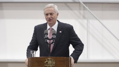 “500 millones para una investigación que termina empastado en la biblioteca”: Presidente Kast cuestiona financiamiento a investigaciones en centros educacionales