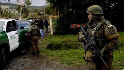 A 24 horas de allanamiento en Temucuicui cuatro camionetas fueron quemadas en Collipulli