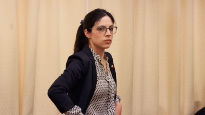 Ministra de Medio Ambiente evita atribuir responsabilidad humana al cambio climático: “Somos muy respetuosos de las discusiones científicas que se dan”