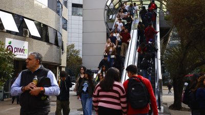 El ahorro se aleja de los hogares: 54% de los capitalinos no logra guardar dinero a fin de mes