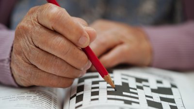Nunca es tarde para aprender: La importancia que tiene la estimulación cognitiva en la vejez