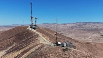 Denuncian daño a geoglifos de más de mil años por instalación de antenas en el desierto de Atacama