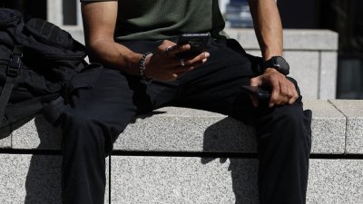 Pioneros en Europa: Francia aprobó la prohibición de redes sociales para menores de 15 años
