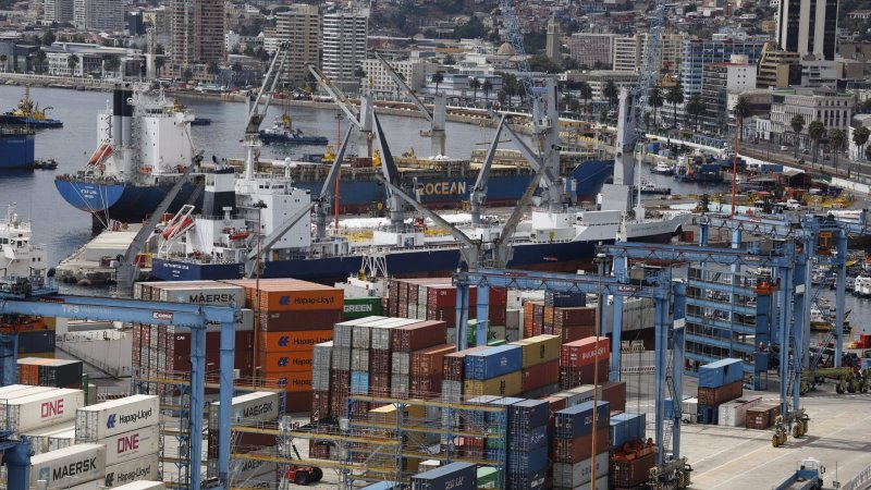 EEUU eleva arancel de Chile a 12,5%: Los efectos económicos que sufrirá el país