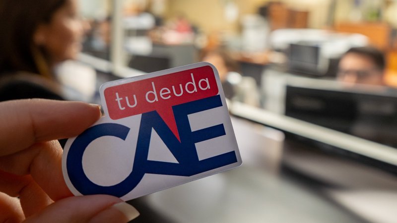 Tesorería hizo llamado a deudores del CAE a suscribir nuevos convenios de pago