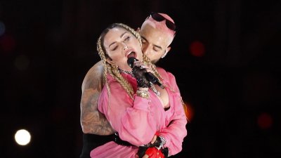 Dinastía pop: Madonna y Kylie Minoge lanzaron “Love Sensation”, su primera colaboración musical