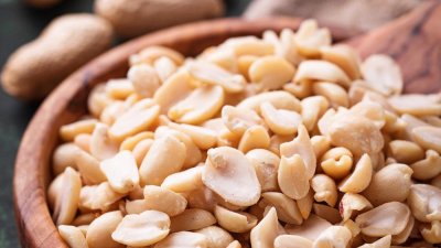 Emiten alerta alimentaria por comercialización de maní tostado sin sal contaminado con hongos