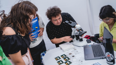 V Festival de Ciencia Usach: Se recreará el Gran Colisionador de Hadrones con realidad virtual y evento es gratuito