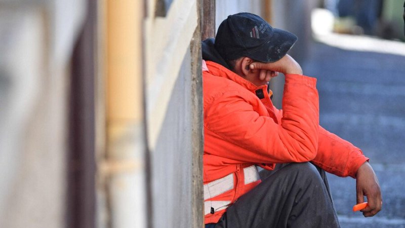 Desempleo no da tregua y llega a 9,6%: Su nivel más alto en cinco años