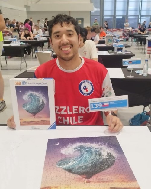 El regreso de los hobbies analógicos: La historia del chileno que llegó a la final del Mundial de Rompecabezas