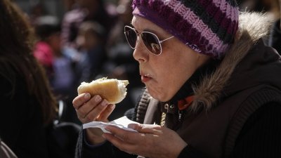 Marraqueta chilena entre los mejores panes del mundo: Nutricionista derriba mitos sobre su consumo